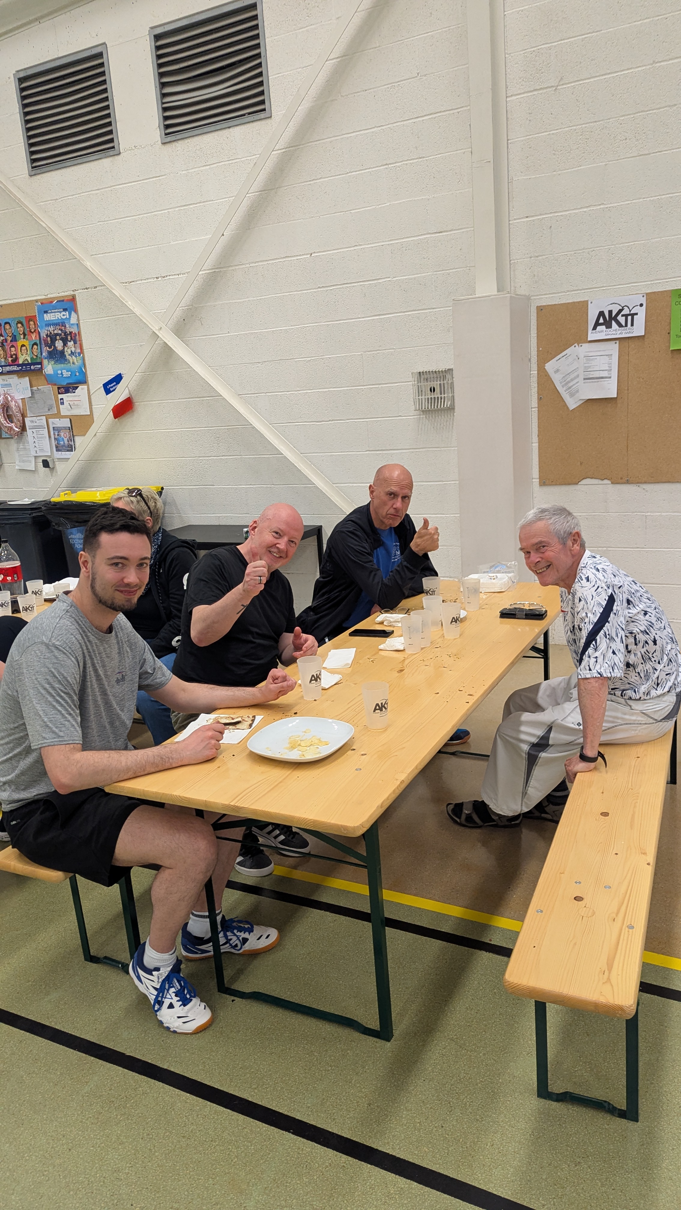 🏓 Tournoi interne 2026 : Convivialité, beaux matchs et tartes flambées !